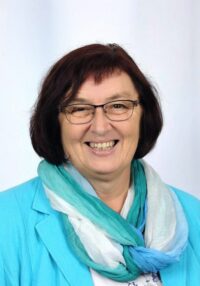 Ing. Dipl.-Päd. OSR Helga Kölbl Ing. Dipl.-Päd. OSR Helga Kölbl
