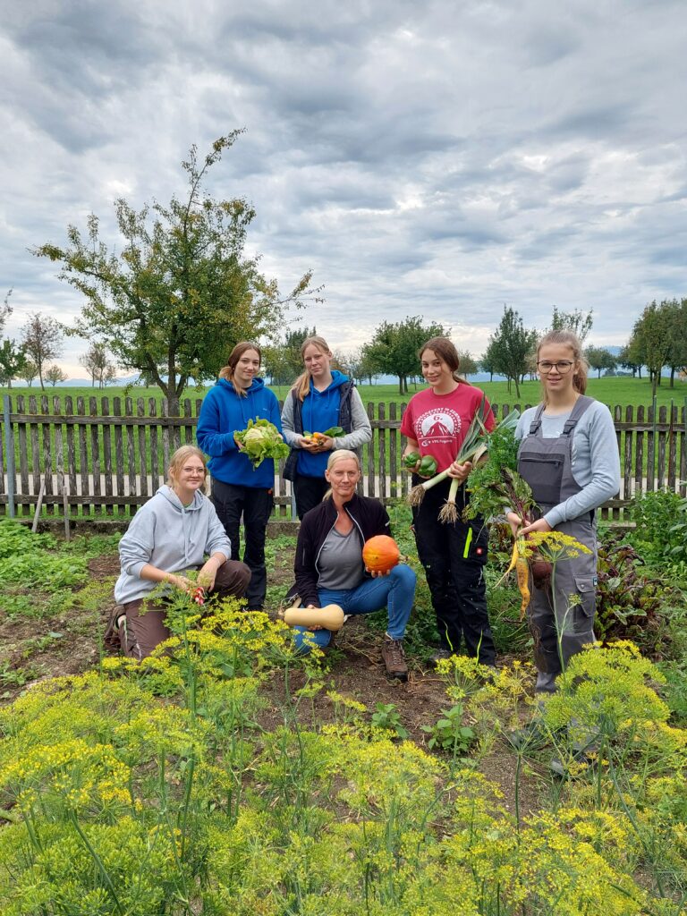 Erste Gartenbaupraxiseinheiten in der 2B